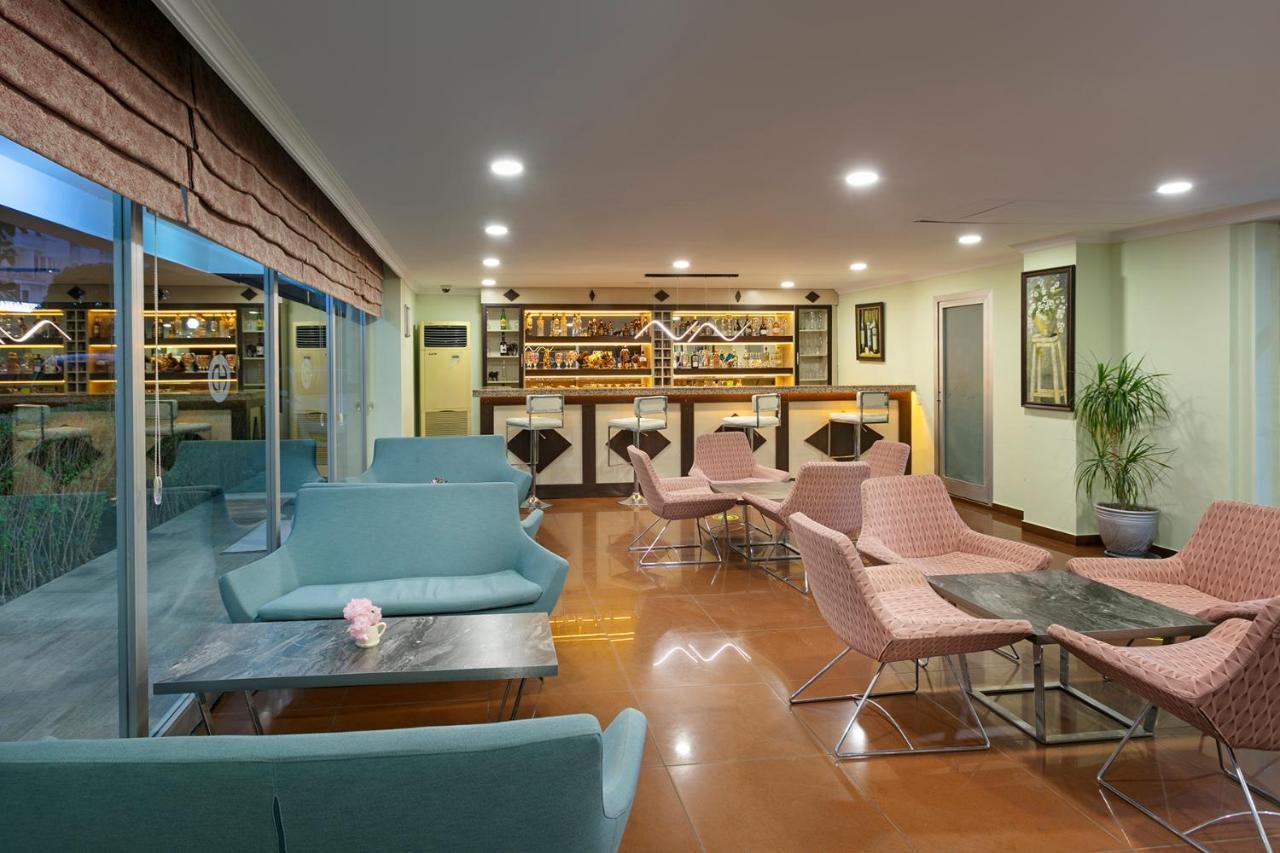 Lara Dinc Hotel Antalia Esterno foto