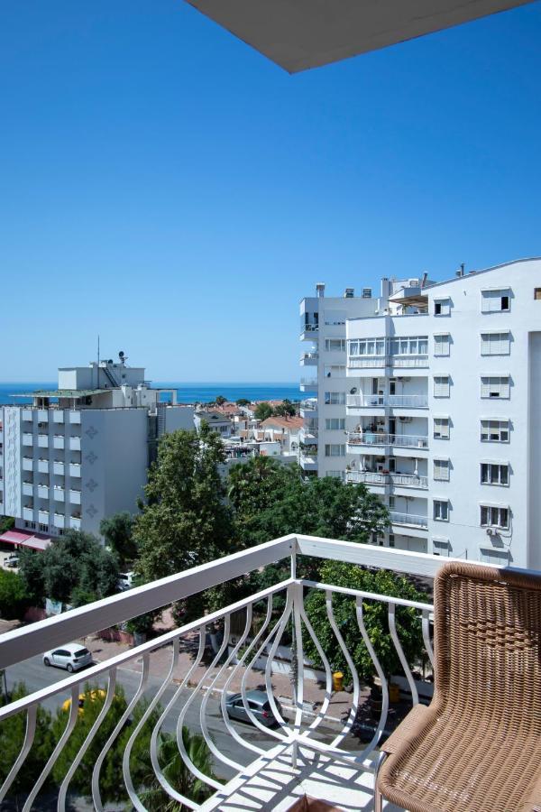 Lara Dinc Hotel Antalia Esterno foto