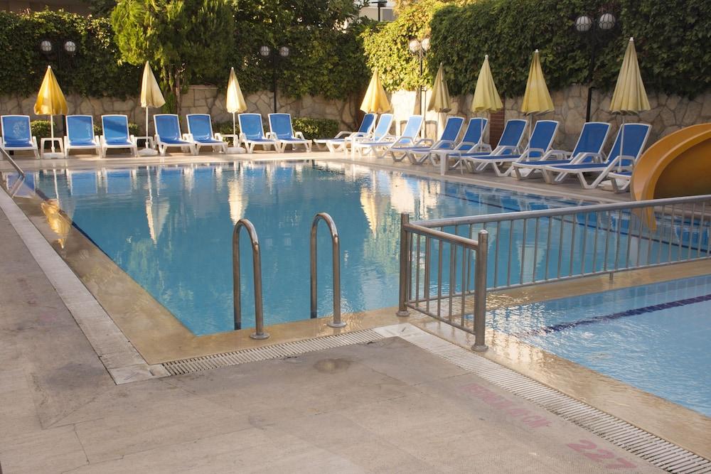 Lara Dinc Hotel Antalia Esterno foto
