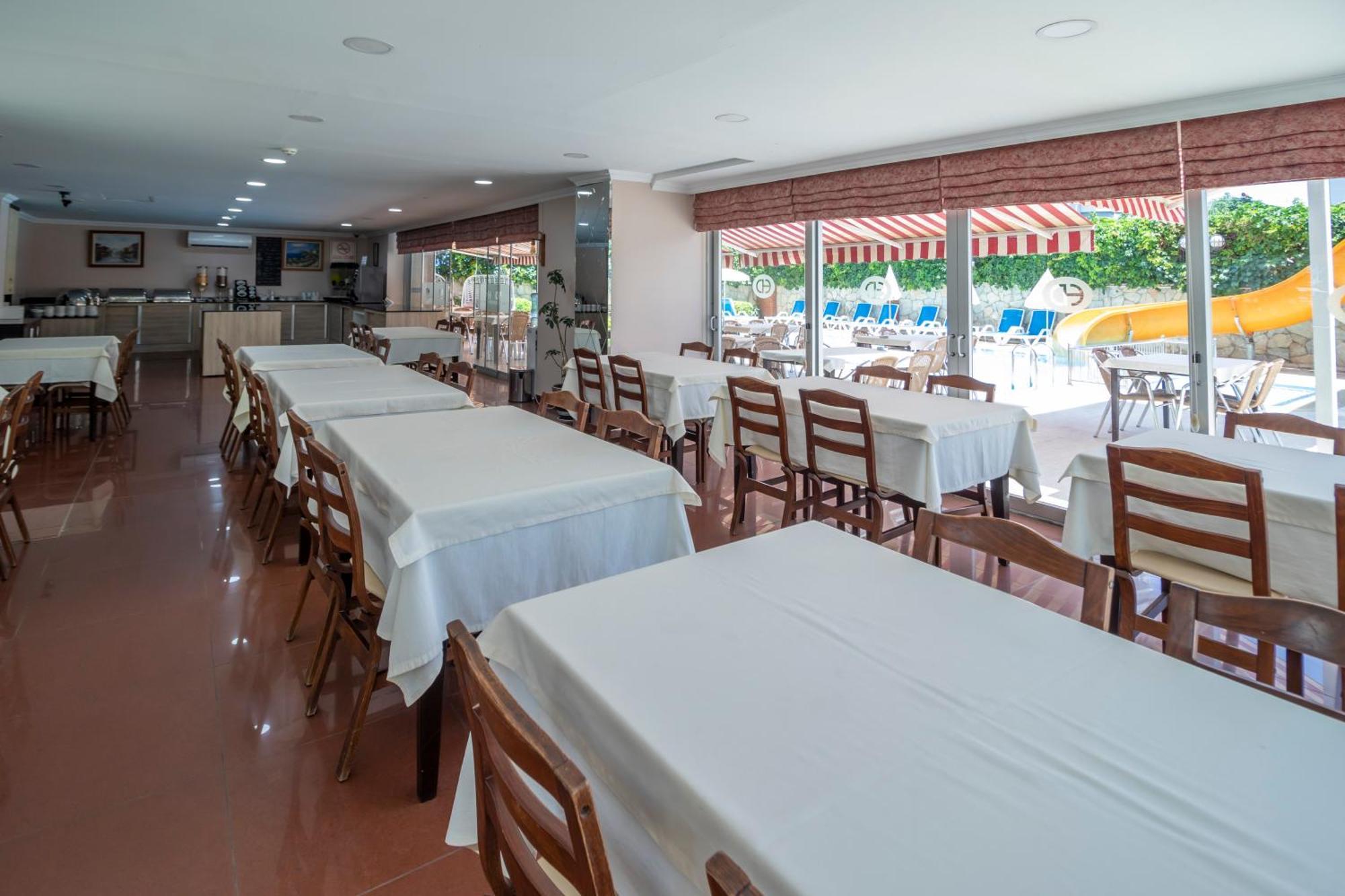 Lara Dinc Hotel Antalia Esterno foto